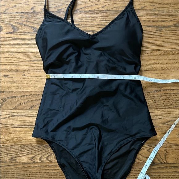 Aerie Tie Back One Piece Swimsuit | Medium - Picture 6 of 7